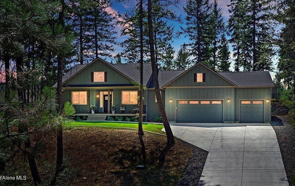 1st image of 90 San Souci Dr