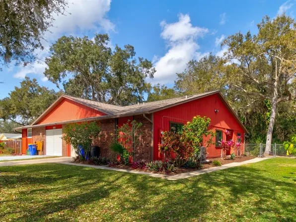 1209 Regent St, Edgewater, FL 32132