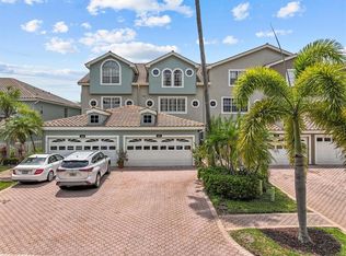1622 Lago Vista Blvd, Palm Harbor, FL 34685