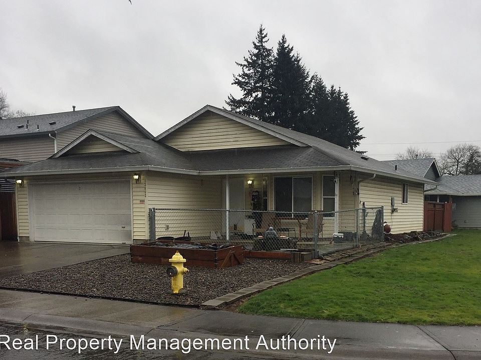 1st image of 13803 NE 78th St