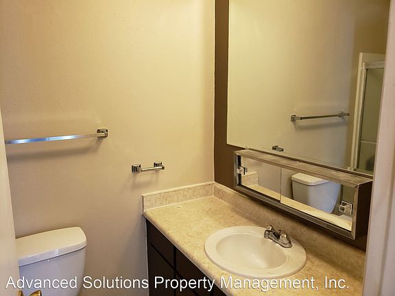 5th image of 602 Parsons Dr APT A