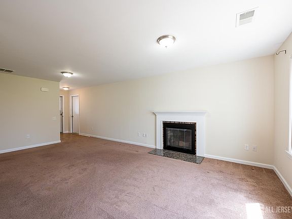 4th image of 253 Belmar Rd #B