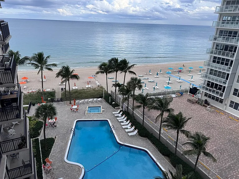3800 Galt Ocean Dr #709 — Photo 23