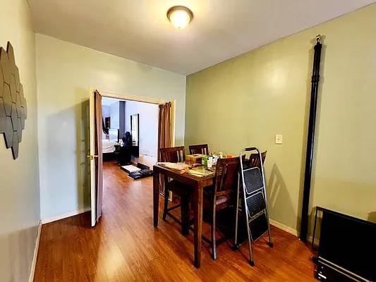 Rented by Brooklyn Property Group LLC | media 9