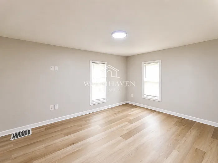557 W Hopocan Ave — Photo 12