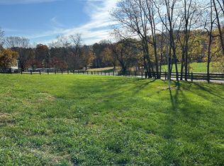 39211 Golden Glow Dr, Chilhowie, VA 24319