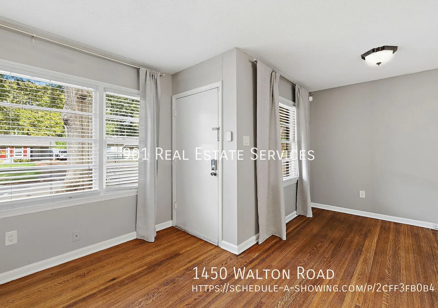 Backyard Bliss in Colonial Acres — Photo 4