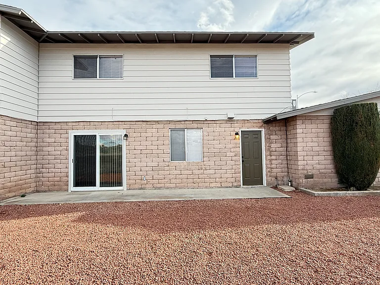 1301 Darlene Way #2 — Photo 26