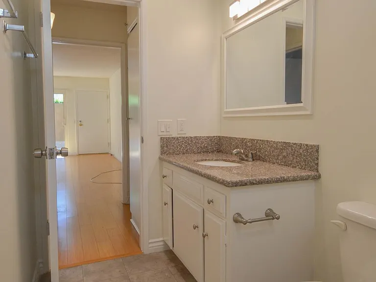 7607 Saint Bernard St #3 — Photo 19
