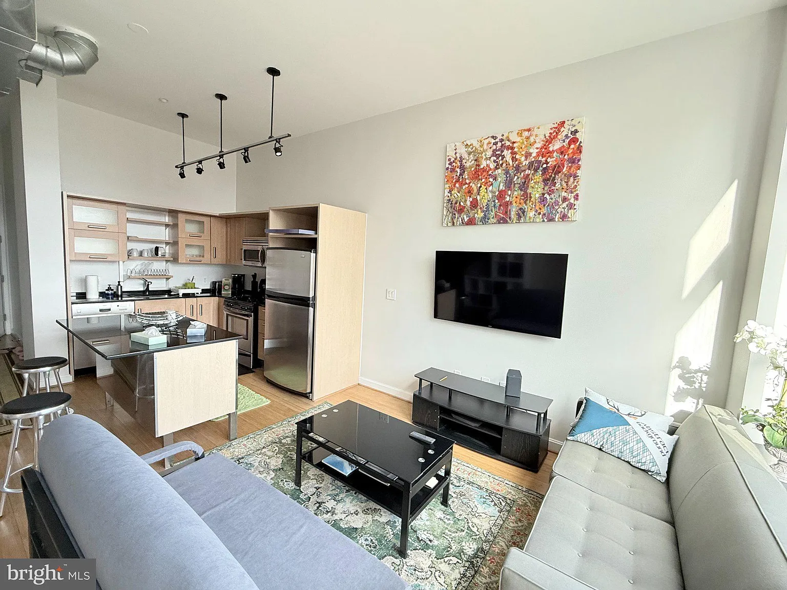 Langston Lofts — Photo 4
