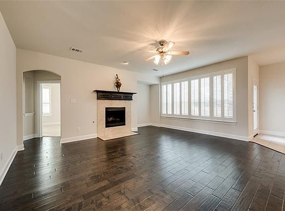 5th image of 409 Kearsarge St