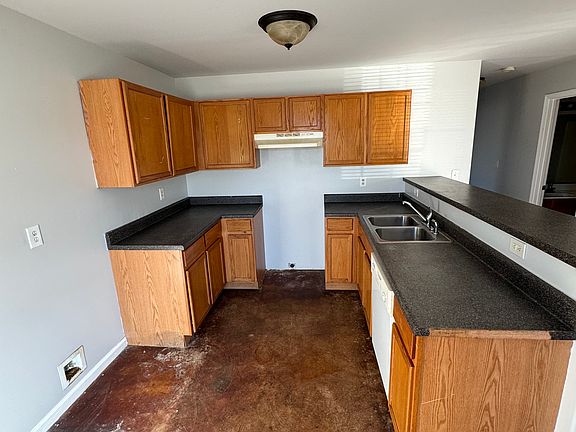 5th image of 100 Nikki Dr #A