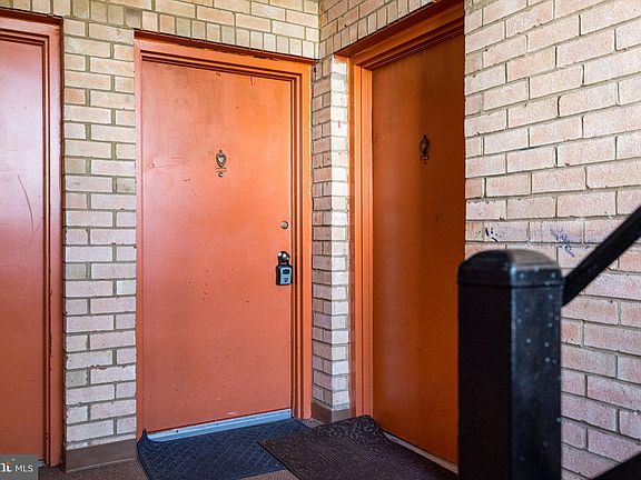 5th image of 5113 Crossfield Ct #262