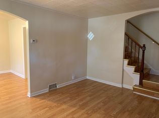 9752 S Chappel Ave, Chicago, IL 60617