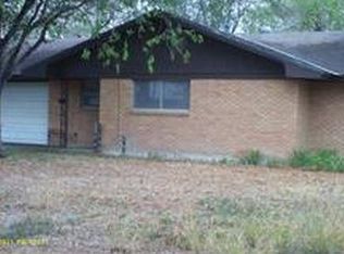 1213 Highland Ave, Alice, TX 78332