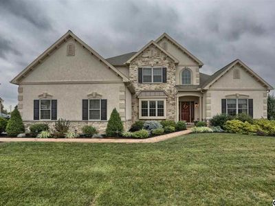 104 Dobbs Ln #L24, Hummelstown, PA, 17036
