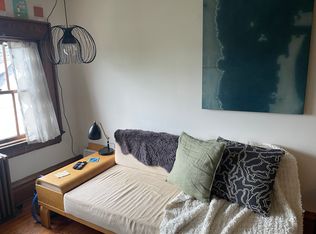 307 Maple Ave APT 3, Morgantown, WV 26501