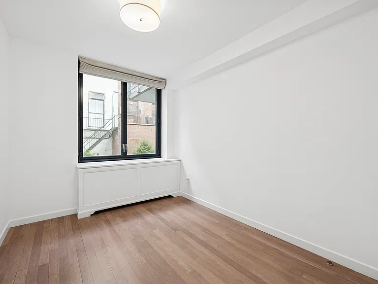 50 W 15th St #2D — Photo 12