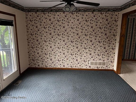 4th image of 616 Princeton Dr