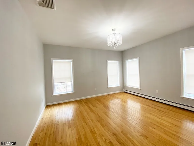 32 Woodland Dr — Photo 15