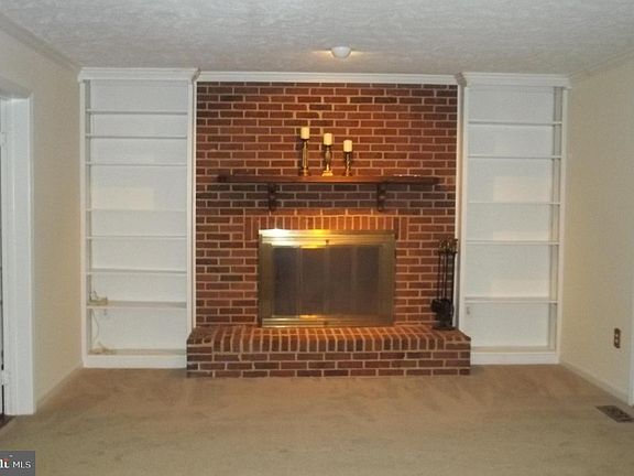 5th image of 12574 McIntire Dr