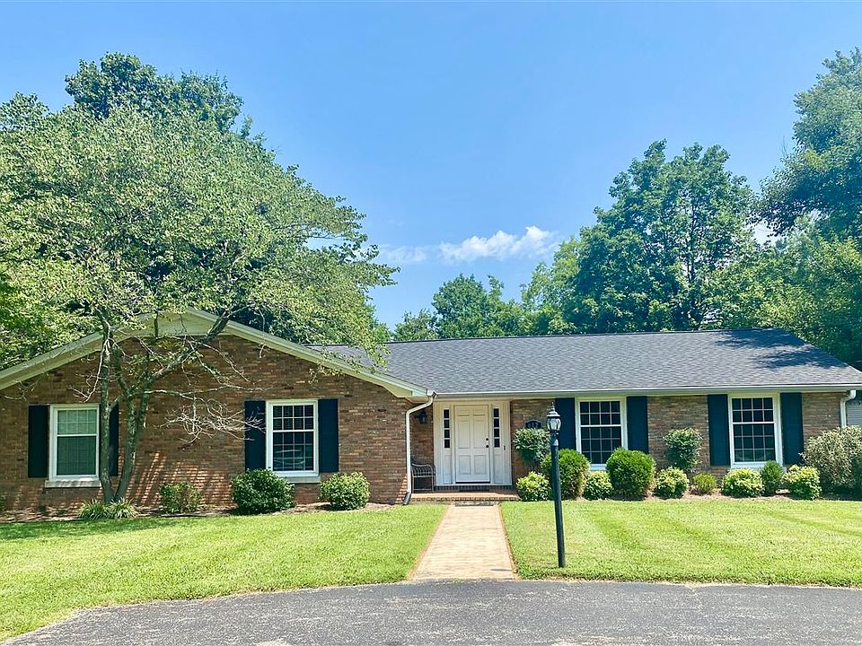 1st image of 612 Highland Way