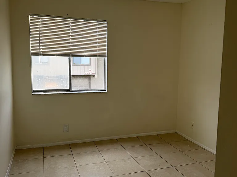 2047 NW 56th Ave E #35 — Photo 10
