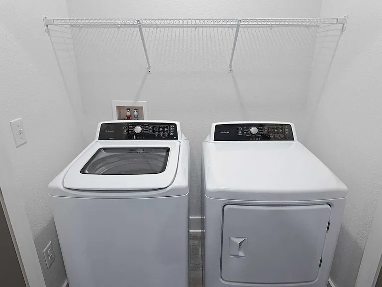 Linz Luxury Living — Photo 45