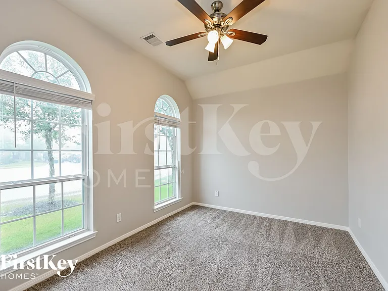 8110 Oahu Ct — Photo 11