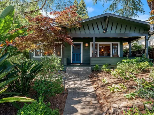 437 North Street, Healdsburg, CA 95448