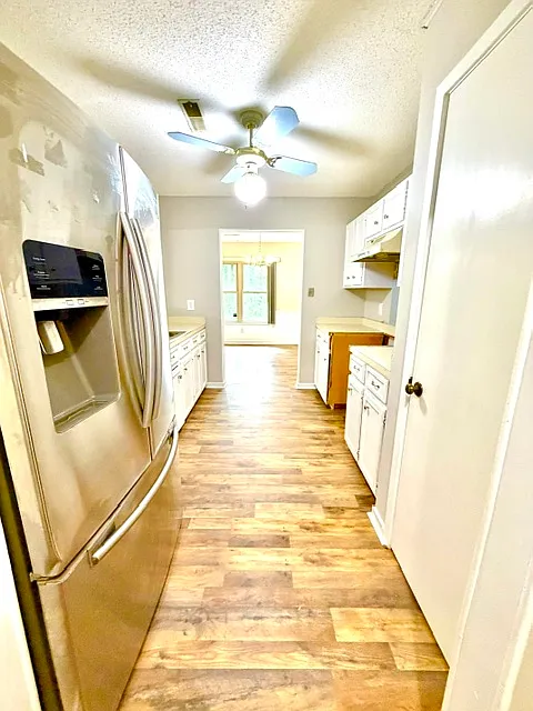 1008 Creekside Way - 1 — Photo 2