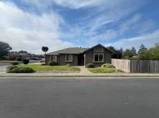 7 Shadowbrook St, Loleta, CA 95551
