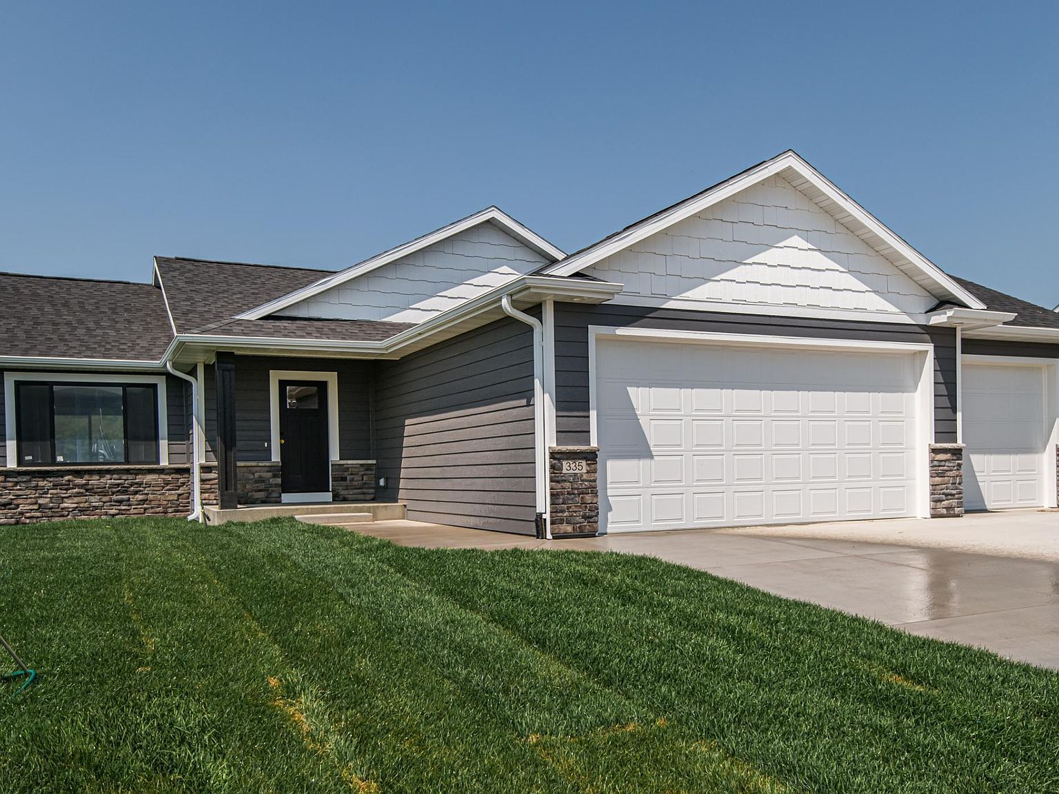335 Highlands Ave, Zumbrota, MN 55992 Zillow