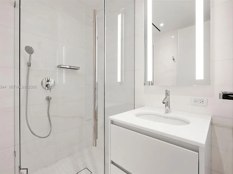 300 Biscayne Boulevard Way #3404C — Photo 37