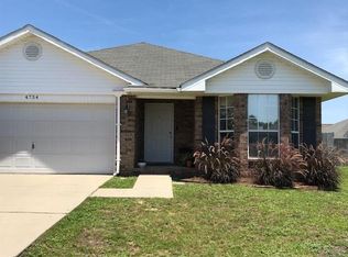 4754 Ribault Ln, Milton, FL 32570