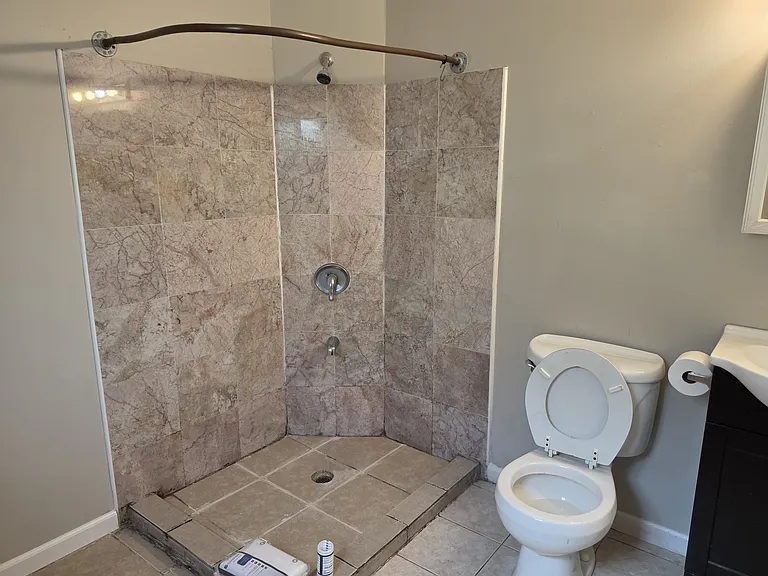 4894 Beacon Ave S — Photo 5