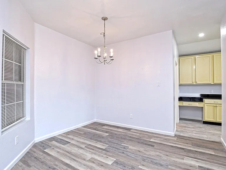 401 Bandera Woods Blvd — Photo 5