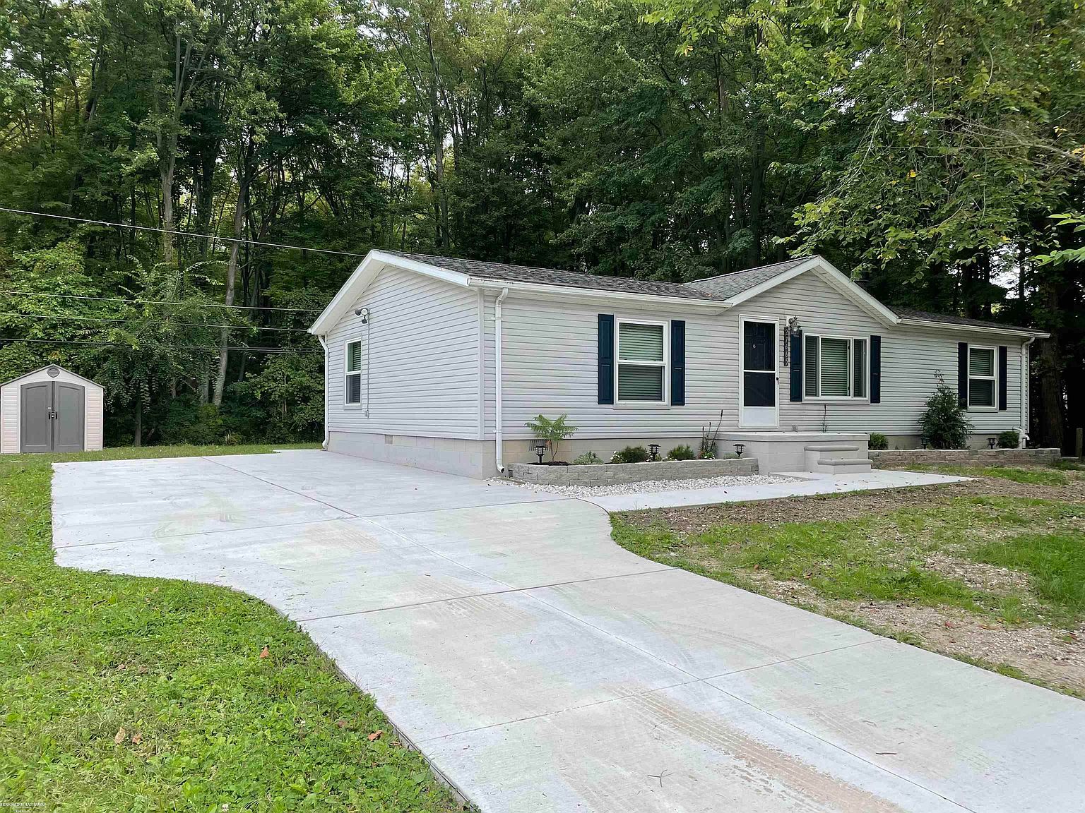 27665 Hiller St, Harrison Township, MI 48045 Zillow