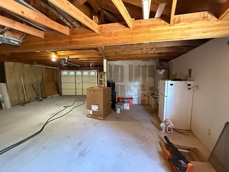 3800 Casey Ct — Photo 40