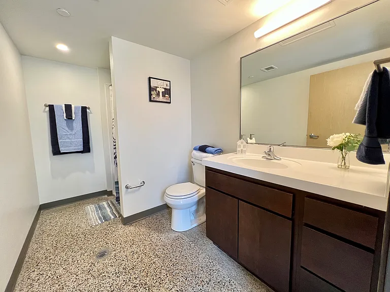 Historic 10th Street Residences — Photo 5