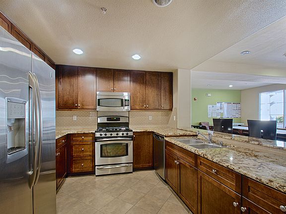 4th image of 360 Avenue 26 #309