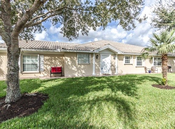 3rd image of 28051 Dorado Dr