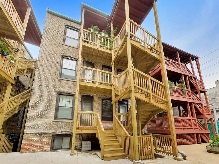2235 N Kedzie Blvd #3 — Photo 23
