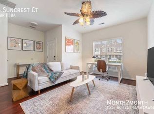 4 Suncrest Ct, Durham, NC 27703