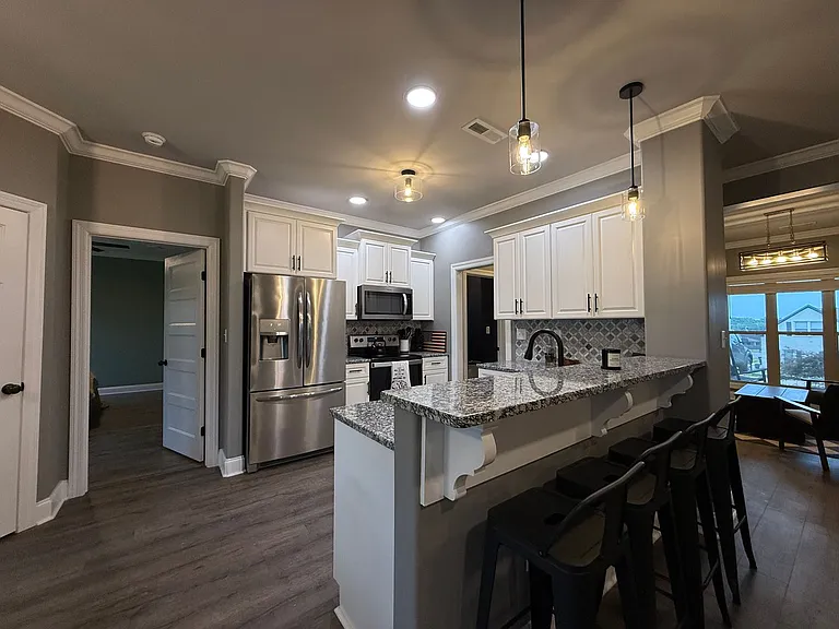 2604 Etna Dr — Photo 7