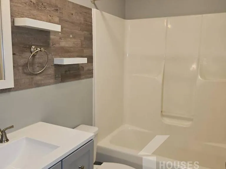 553 Memorial Drive Ext #X — Photo 15