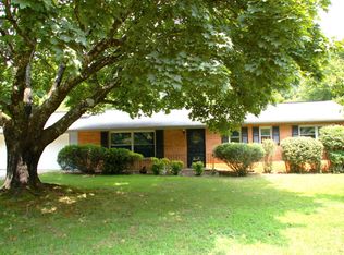 4317 Deerfield Rd, Knoxville, TN 37921