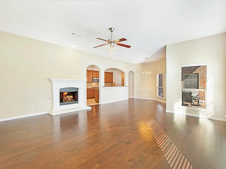 open living and dining