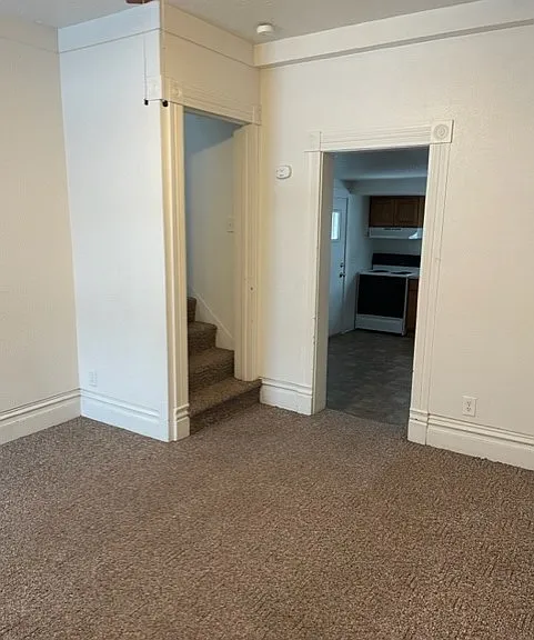 935 Worden Ave #1 — Photo 14