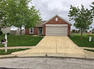 1425 Hedge Ct, Greenfield, IN 46140